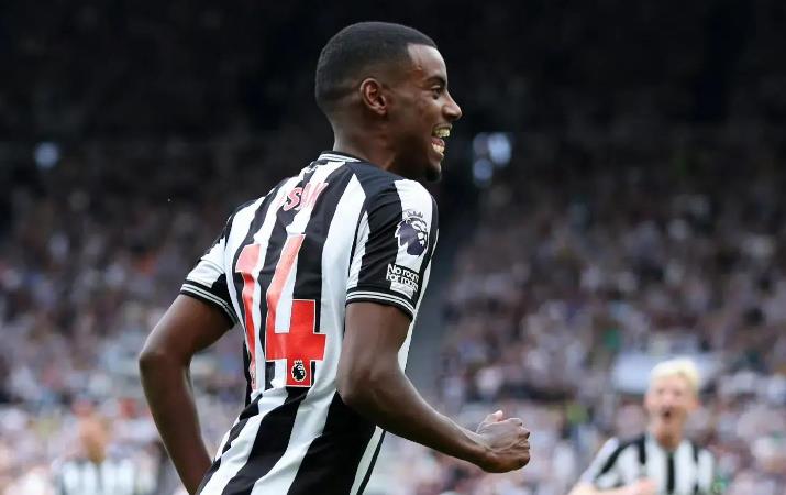 Tin đồn chuyển nhượng hàng ngày: Nico Williams sắp gia nhập Barcelona, ​​​​Chelsea quan tâm đến Pedro