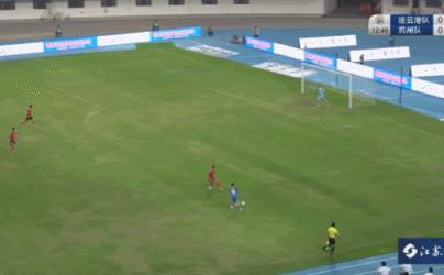 ⚽Hiệp 1 của Jiangsu United: Vương Phi ghi bàn, Lưu Diệp gỡ hòa bằng quả phạt đền, Liên Vân Cảng 1-1 Tô Châu