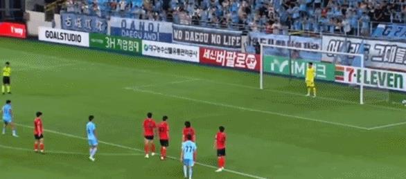 Bản tin trận đấu Cúp Hàn Quốc: Koo Bon-chul ghi bàn, Kim Kun-hee ghi thêm bàn thắng, Gangwon 2-1 Daegu tiến vào bán kết