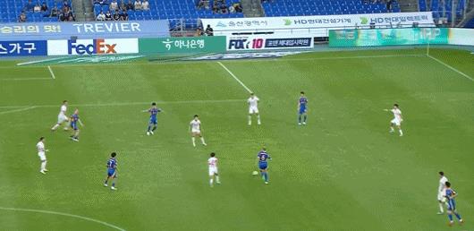 Bản tin trận đấu K-League: Sabbagh ghi hai bàn, Vian ghi bàn thắng quyết định, Suwon FC đánh bại Ulsan với tỷ số 3-2